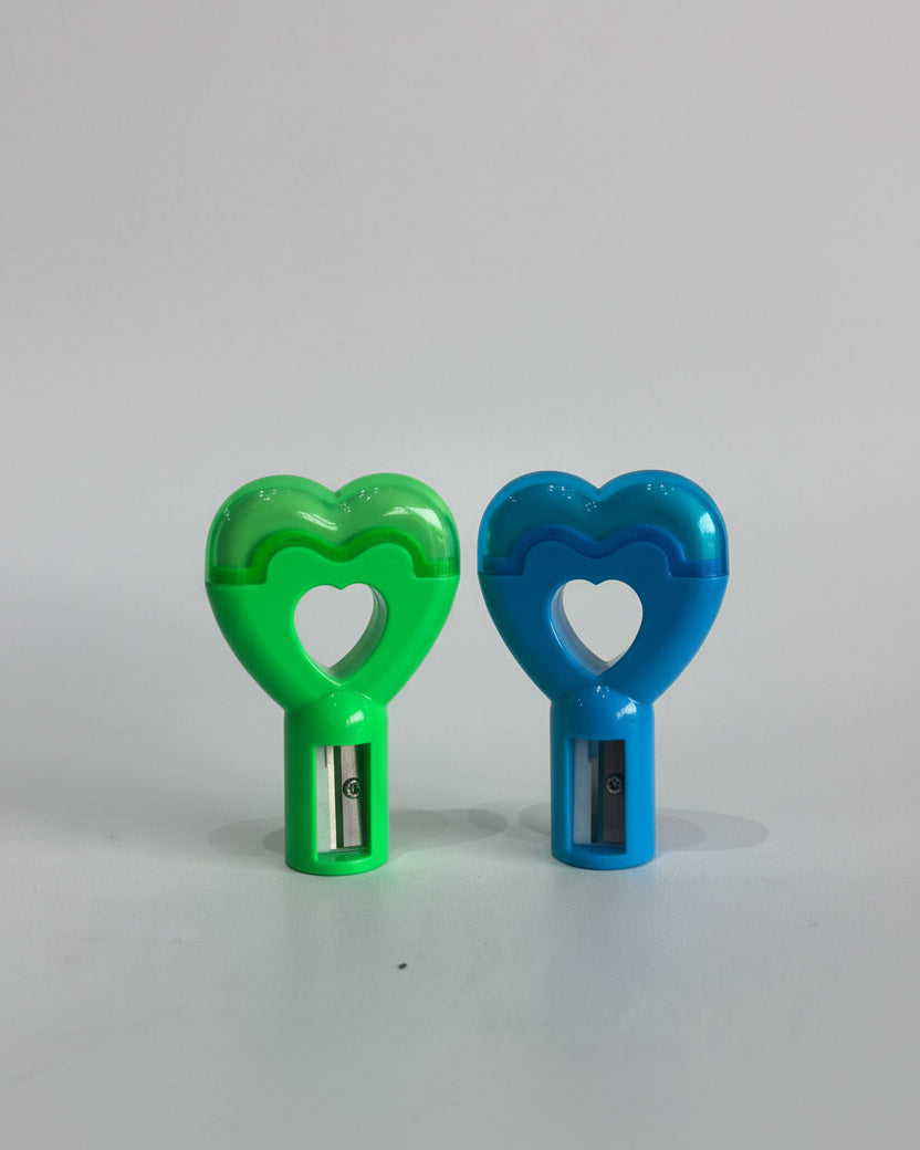 APONTADOR COM BORRACHA CORAÇÃO